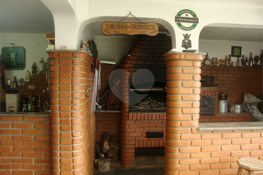 Chácara à venda com 5 quartos, sendo 2 suítes, em Jardim Arujá, Arujá, SP