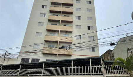Apartamento à venda com 3 quartos, sendo 1 suíte,  em Vila Nova, Louveira, SP