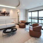 Encante-se com esta sofisticada cobertura no Jardim do Mar! São 4 suítes, piscina privativa, espaço gourmet e 5 vagas. Agende sua visita e surpreenda-se!