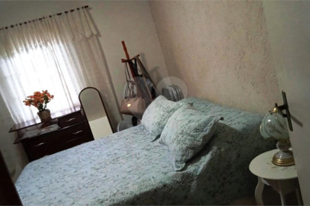 Casa versátil à venda: Casa com 2 Quartos, 3 Unidades Residenciais e Sala Comercial - Louveira