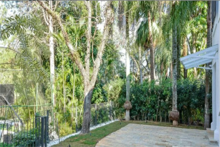 Casa de Condomínio Fechado 4 quartos - 2 suítes, 533 m² área construída - Jardim Marajoara