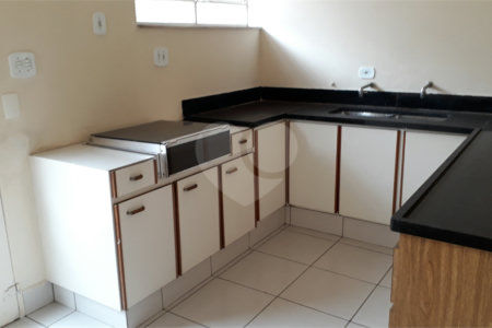 Casa Térrea para alugar com 1 quarto em Granja Julieta, São Paulo, SP
