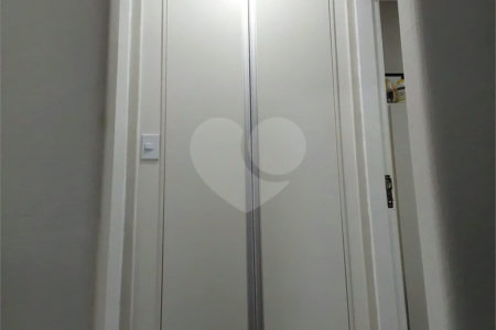 Apartamento à Venda – Pronto para Morar!