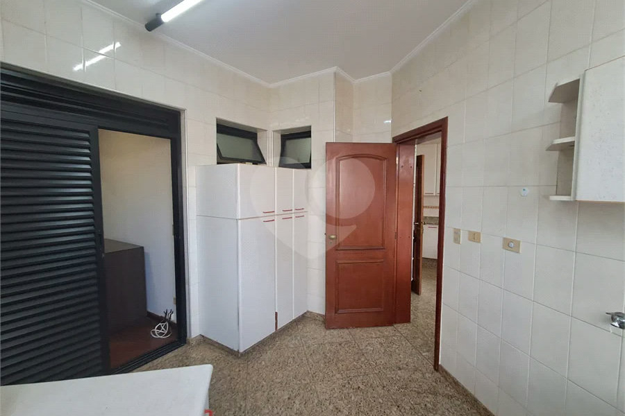 Apartamento à Venda no Edifício Itapema no Bairro Centro em Piracicaba/SP.