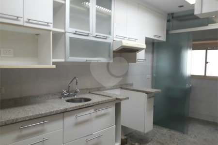 Duas suítes e Duas vagas. Imperdível próximo ao Shopping Pateo Higienópolis.