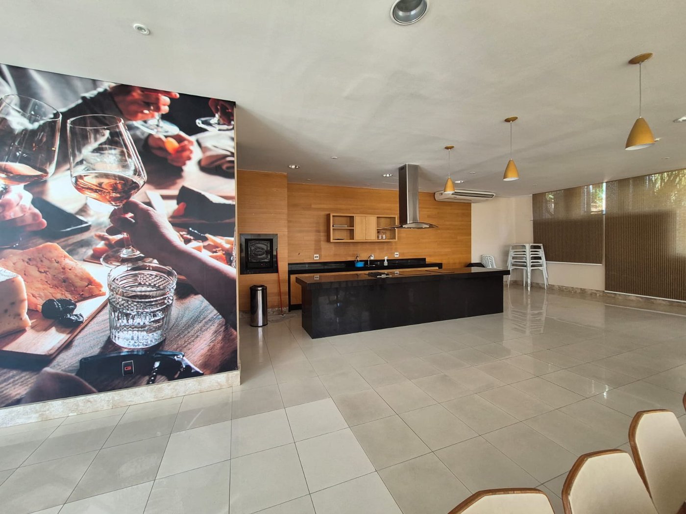 Apartamento à venda ou para alugar, 110m² com 2 quartos, sendo 1 suíte, escritório e  vagas Condomínio Paulistano, São Paulo - SP