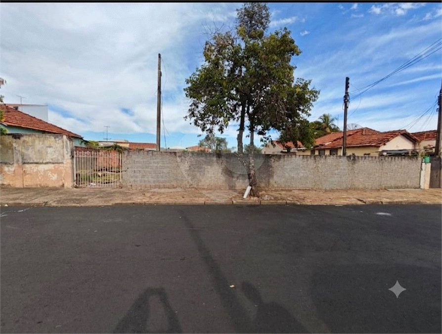 Oportunidade Única na Vila Boa Vista: Terreno Plano de 563m² Totalmente Murado e Pronto para Construir!