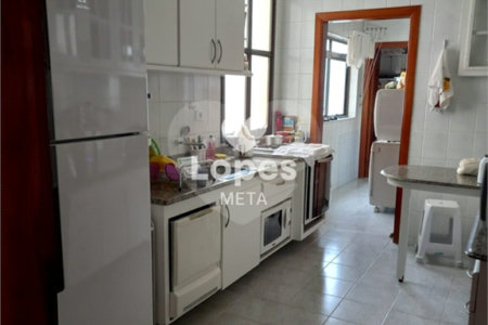 APARTAMENTO Á VENDA NO CONDOMINIO PAMPLONA, BAIRRO BOSQUE DOS EUCALIPTOS