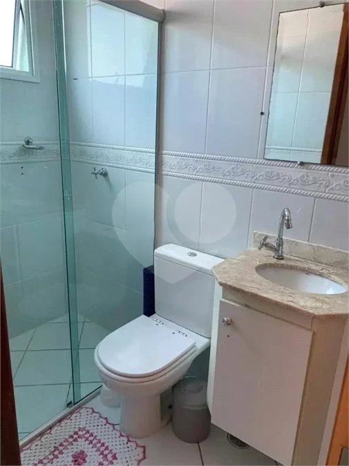Apartamento em Atibaia com 2 dormitórios (1 suíte), 1 vaga de garagem, elevador, área de lazer com piscina