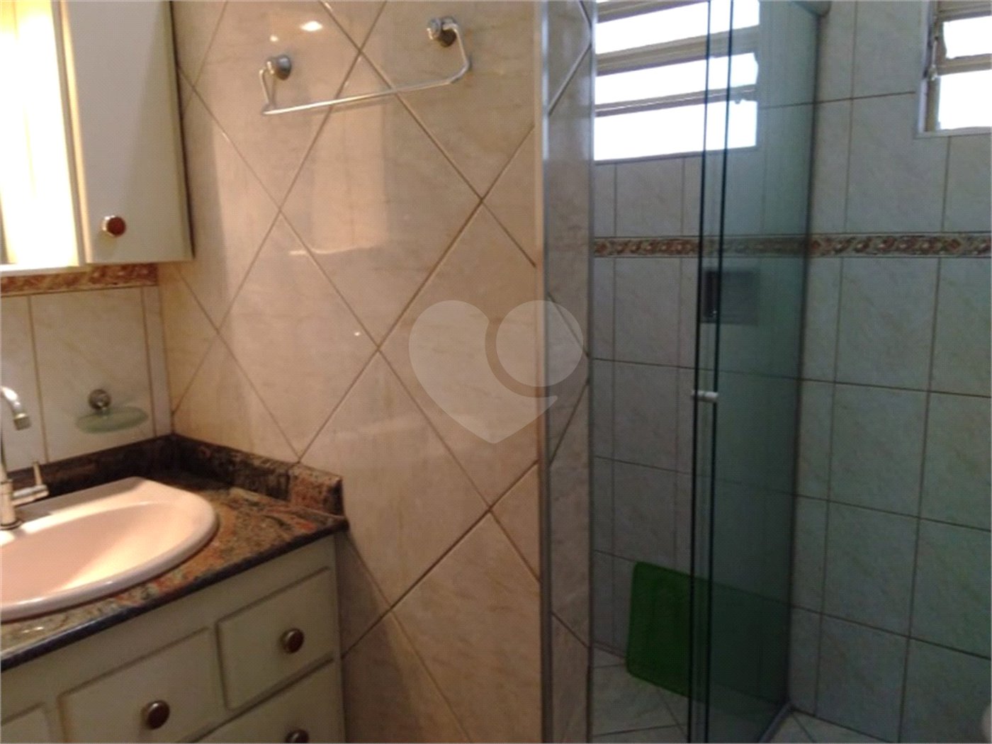 Casa à venda com 4 quartos em Vila Nossa Senhora de Fátima, Guarulhos, SP
