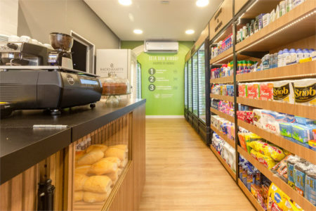 Apartamento à venda com 3 suítes em Parque Reboucas, São Paulo, SP