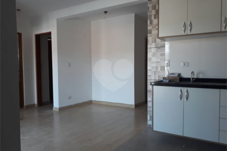 Apartamento à venda ou para alugar com 2 quartos, sendo 1 suíte,  em Jardim Flórida, São Roque, SP