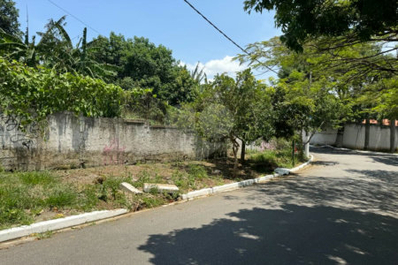 Terreno à venda em Interlagos, São Paulo, SP