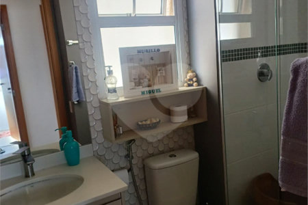 Apartamento à venda com 3 quartos, sendo 1 suíte,  em Vila Vitória, Mogi das Cruzes, SP