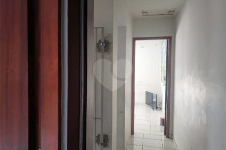 Sobrado à venda com 2 quartos em Jardim Marajoara, São Paulo, SP