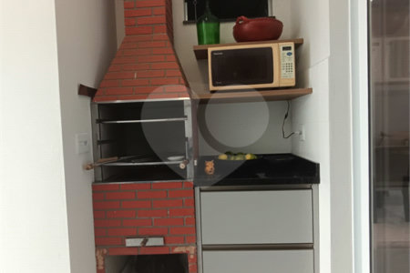 Casa à venda com 3 quartos, sendo 1 suíte,  no condomínio Ipes 2, Tatuí - SP