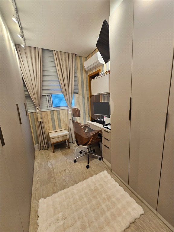 Apartamento à venda com 2 suítes em Canto do Forte, Praia Grande, SP