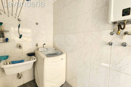 Sobrado à venda com 4 quartos, sendo 2 suítes, em Mirandópolis, São Paulo, SP