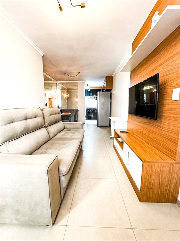 Apartamento à venda com 3 quartos, sendo 1 suíte, em Vila Gustavo, São Paulo, SP