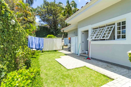 Casa à venda com 7 quartos, sendo 5 suítes,  em Morumbi, São Paulo, SP