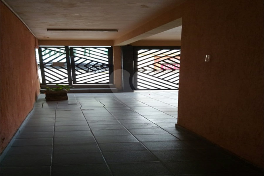 Sobrado à venda com 3 quartos em Santana, São Paulo, SP
