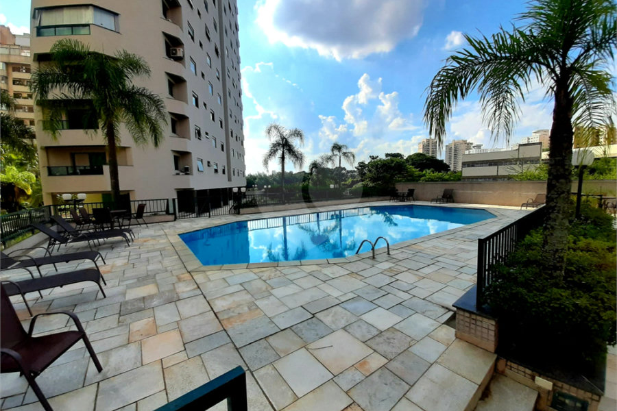 Apartamento à venda com 3 quartos, sendo 1 suíte,  em Santana, São Paulo, SP