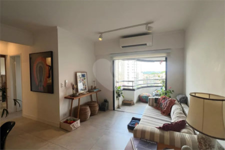 Apartamento à venda com 2 quartos, sendo 1 suíte,  em Vila Madalena, São Paulo, SP