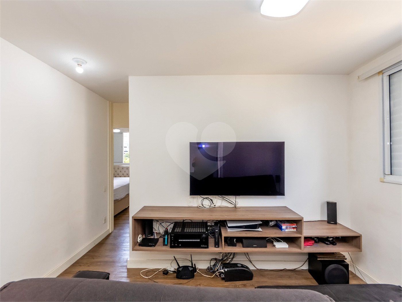 Apartamento à venda com 2 quartos, sendo 1 suíte,  em Jardim Caboré, São Paulo, SP