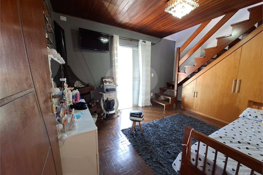 Sobrado à venda com 2 quartos, sendo 1 suíte, em Horto Florestal, São Paulo, SP