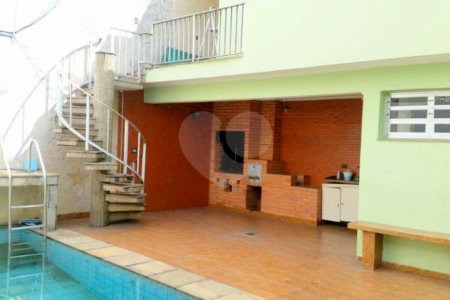 Casa à venda ou para alugar com 4 quartos, sendo 2 suítes, em Vila Gomes Cardim, São Paulo, SP