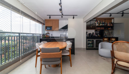 Apartamento à venda com 3 suítes em Jardim Prudência, São Paulo, SP