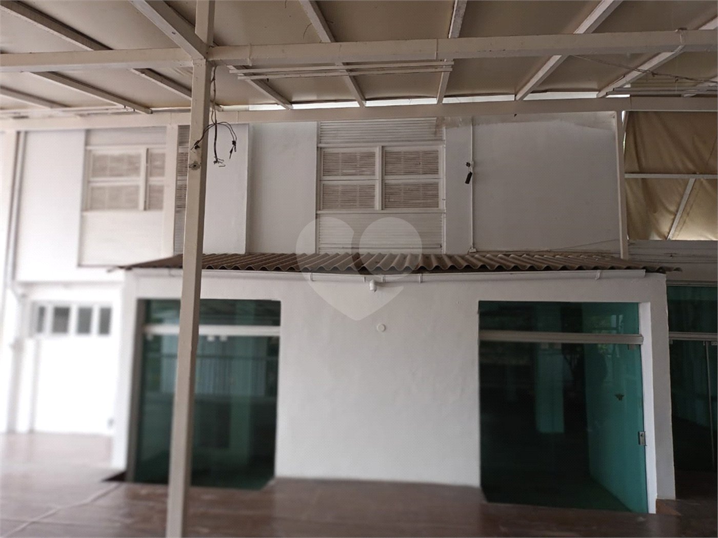 Casa à venda ou para alugar com 6 quartos, sendo 4 suítes,  em JARDIM GUEDALA, São Paulo, SP