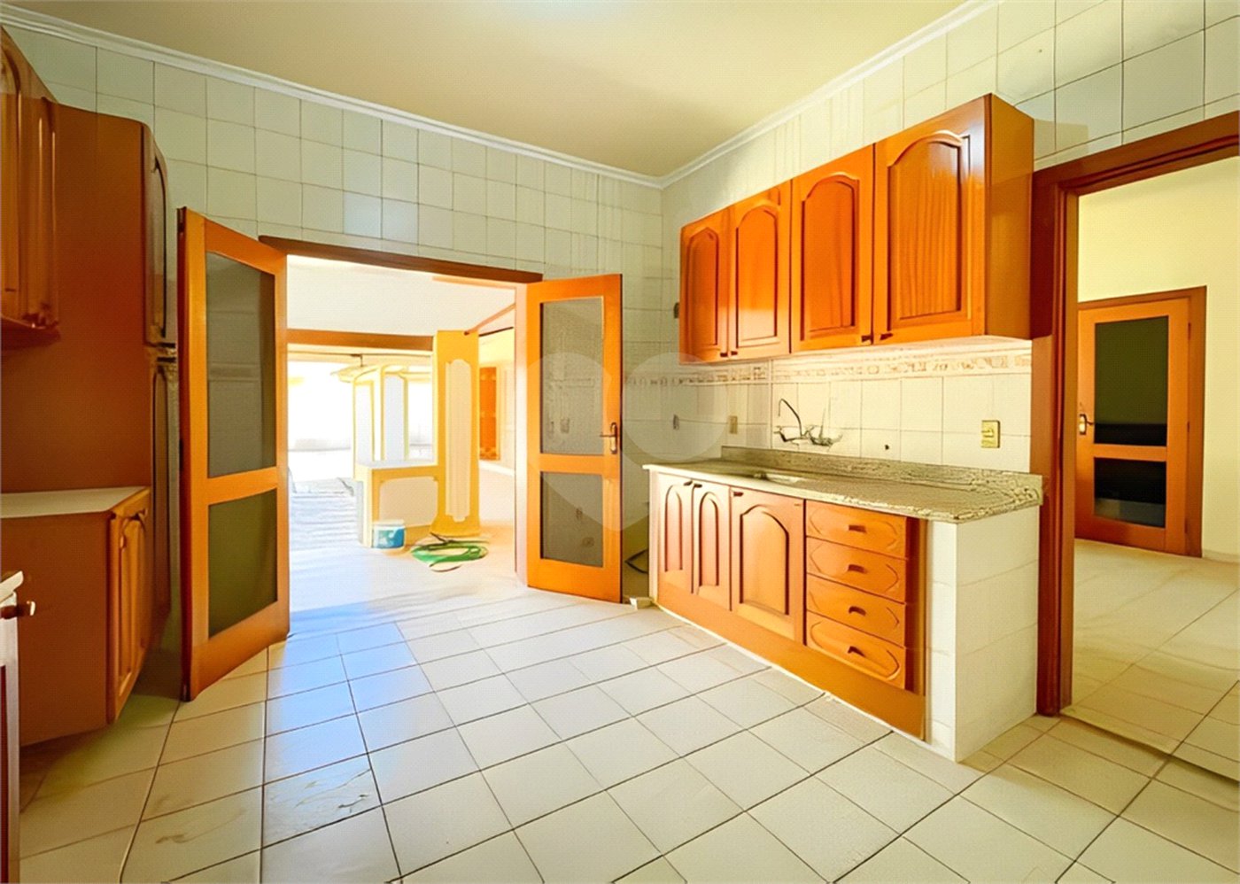 Casa à venda com 4 quartos, sendo 3 suítes, em Terras de Santo Antônio, Itapetininga, SP