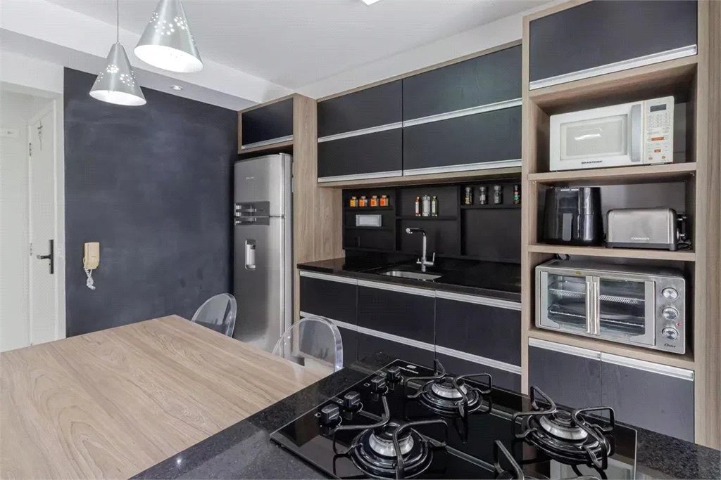 Apartamento à venda com 2 quartos, sendo 1 suíte, em Vila Andrade, São Paulo, SP