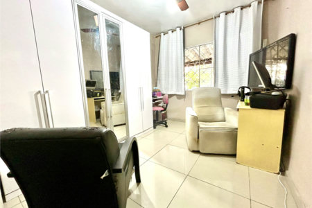 Casa à venda com 2 quartos em Campo Grande, Rio de Janeiro, RJ