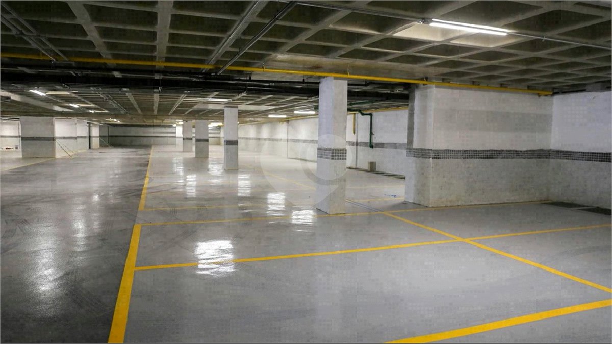 Apartamento à venda com 4 quartos, sendo 3 suítes, em Perdizes, São Paulo, SP
