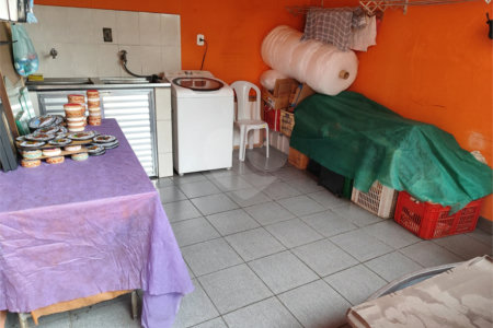 Sobrado à venda com 4 quartos, sendo 1 suíte, em Vila Brasílio Machado, São Paulo, SP