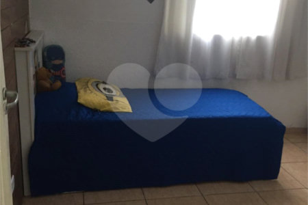 Casa à venda com 2 quartos, sendo 1 suíte,  em Vila Assis, Sorocaba, SP