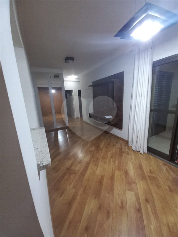 Apartamento à venda com 3 quartos, sendo 1 suíte, em Urbanova Vi, São José dos Campos, SP