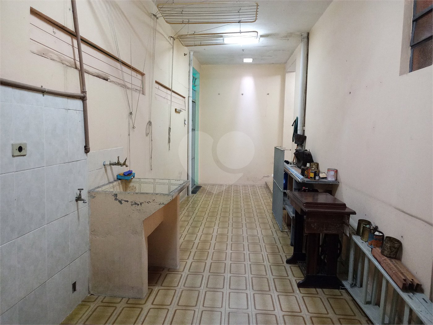 Sobrado à venda com 5 quartos em Horto, São Paulo, SP