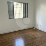 Apartamento à venda com 3 quartos, sendo 1 suíte,  em Vila Lavínia, Mogi das Cruzes, SP