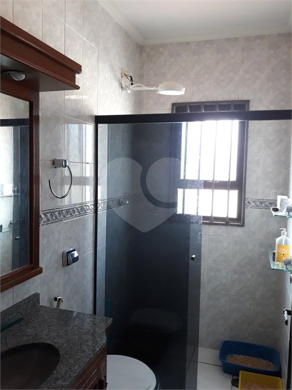 Sobrado à venda com 3 quartos, sendo 1 suíte,  em Jardim Oriental, São Paulo, SP