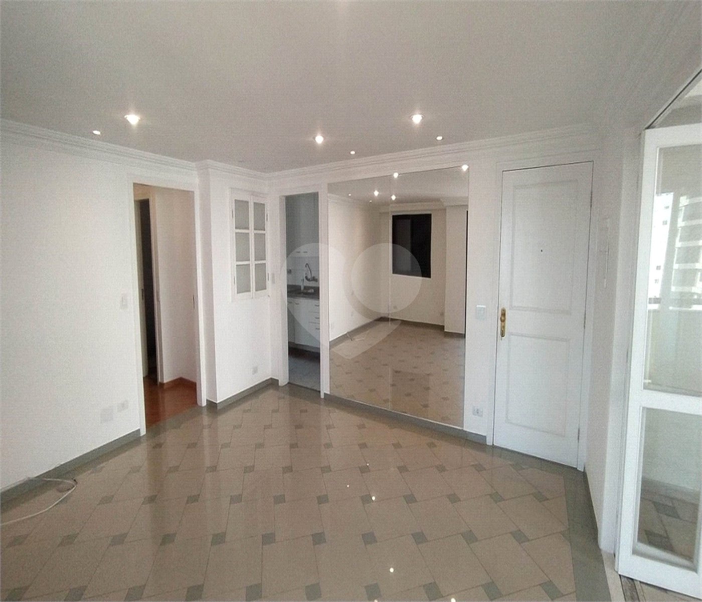 Cobertura à venda com 2 quartos, sendo 1 suíte, em Santana, São Paulo, SP