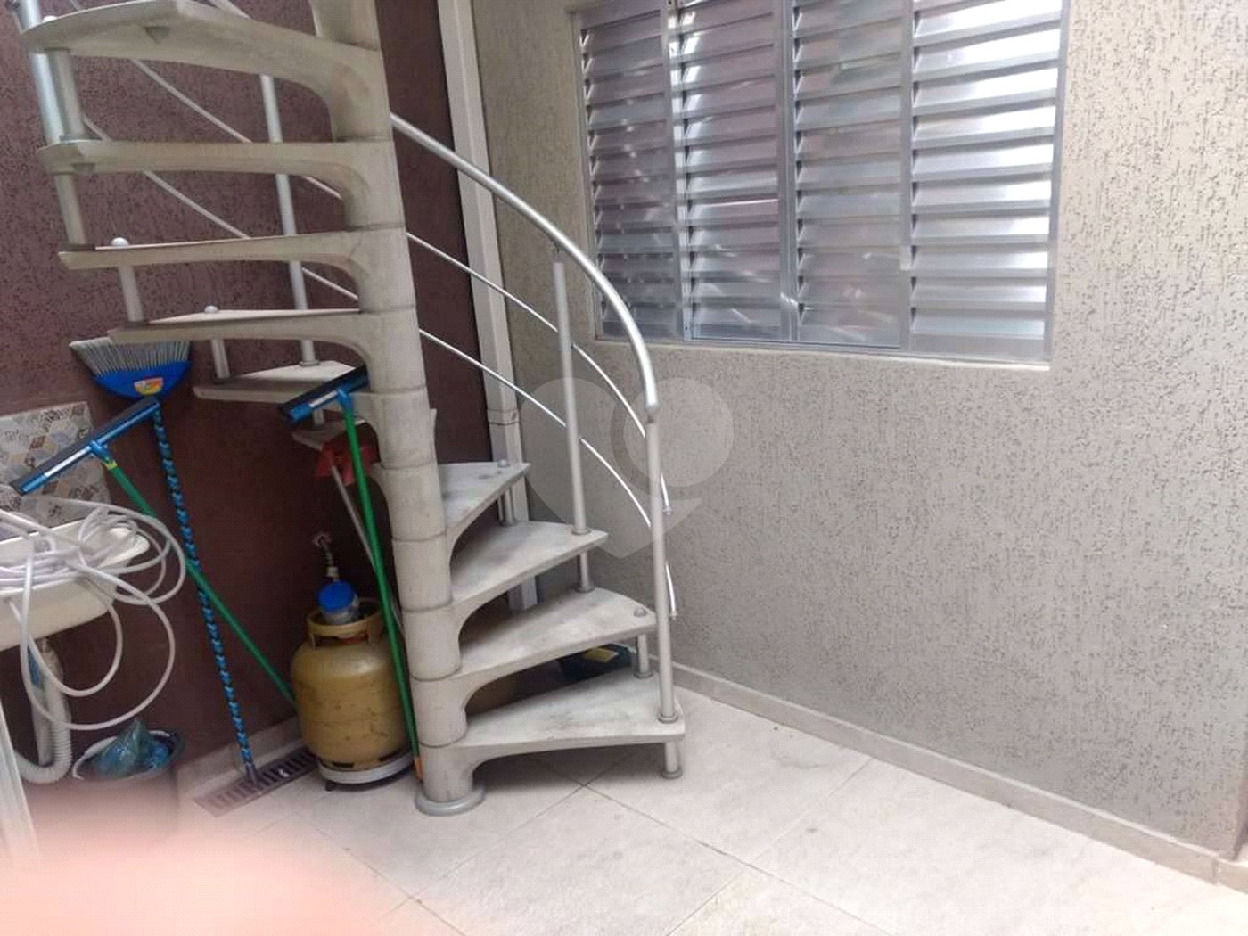 Sobrado à venda com 2 quartos, sendo 1 suíte, em Vila Moreira, São Paulo, SP