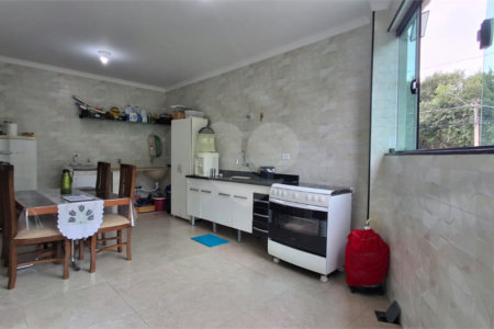 Casa à venda com 2 quartos, sendo 1 suíte, em Jardim Portal do Itavuvu, Sorocaba, SP
