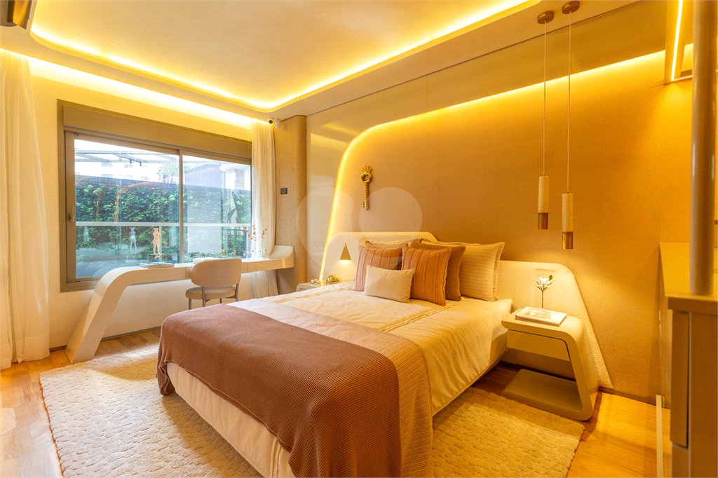 Apartamento à venda com 4 suítes em Pinheiros, São Paulo, SP