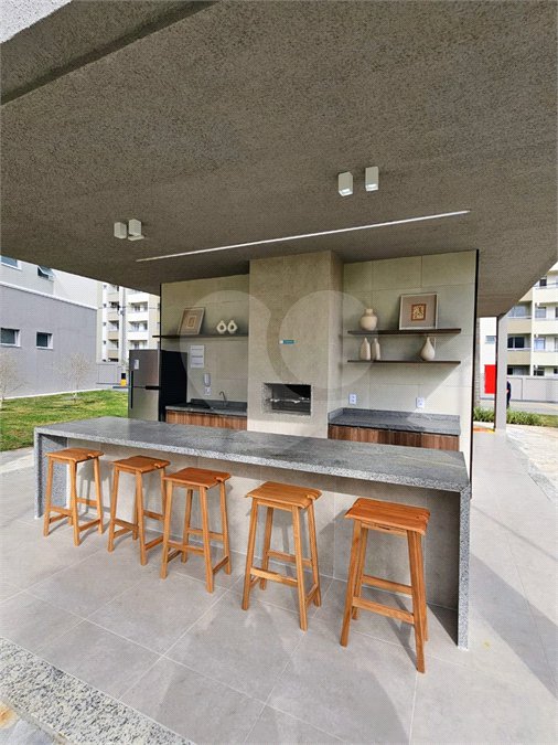 Apartamento para alugar com 2 quartos, sendo 1 suíte, em Nova São Pedro, São Pedro da Aldeia, RJ