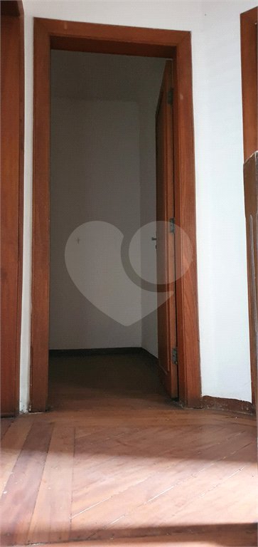 Sobrado à venda com 3 quartos em Várzea da Barra Funda, São Paulo, SP