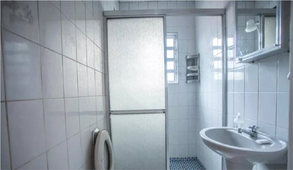 Sobrado à venda com 4 quartos, sendo 1 suíte,  em Vila Parque Jabaquara, São Paulo, SP