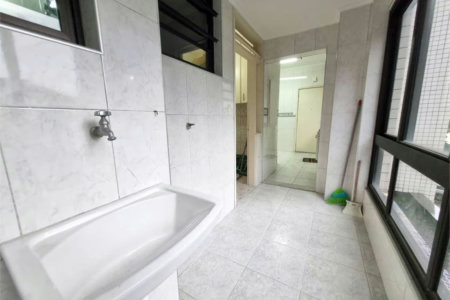 Apartamento com 3 dormitórios à venda, 160 m² por R$ 1.000.000,00 - José Menino - Santos/SP